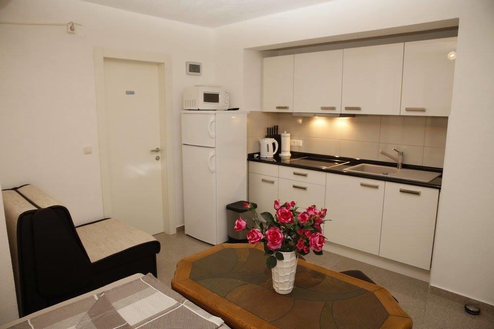 Apartments Simic โวดีเซ ภายนอก รูปภาพ
