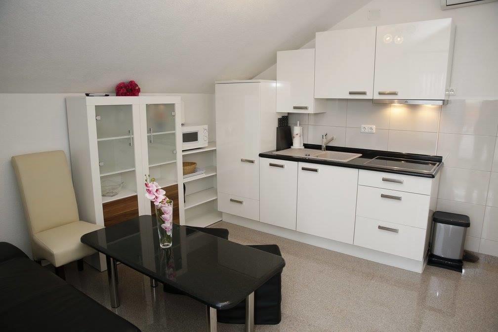 Apartments Simic โวดีเซ ภายนอก รูปภาพ